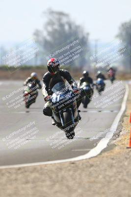 media/Sep-20-2025-TrackDaz (Sat) [[27f0cde673]]/B Group/220pm (Turn 9)/